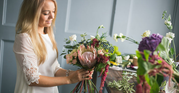 5 Steps To Style A Bouquet