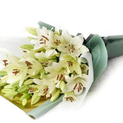 Crisp Snow Lily Bouquet - Heart & Thorn Flower Gifts - USA delivery