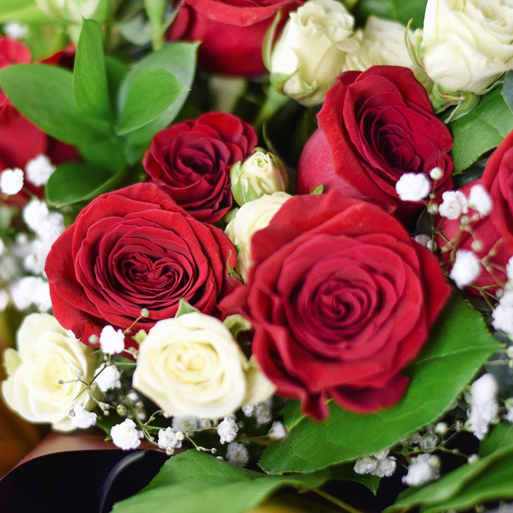 Harmony Mixed Rose Bouquet - Heart & Thorn flower delivery - USA delivery