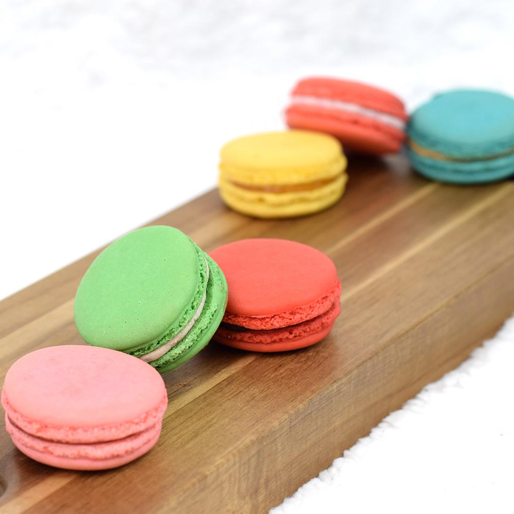 Valentine's Day Assorted Macarons - Heart & Thorn cookie delivery - USA delivery