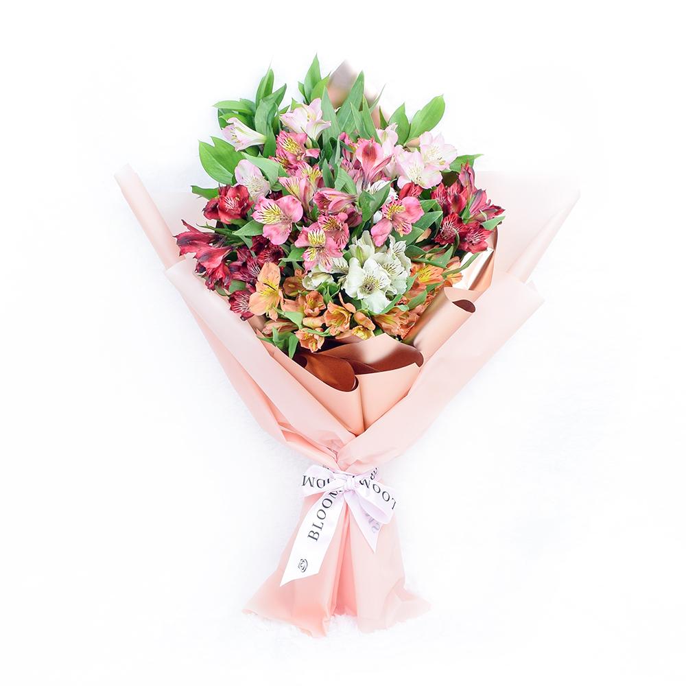 Versailles Dream Peruvian Lily Bouquet - Heart & Thorn flower delivery - USA delivery