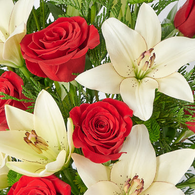Winter Flower Arrangement – Flower Arrangement – USA delivery - Heart &  Thorn USA